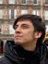 Portrait from local Mateo  - Mateo the music nerd