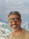 Portrait from local ALI HASSAN  - Tour guide 