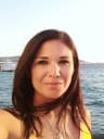 Portrait from local Andrea Silvina  -  Licensed tour guide, wine lover & foodie