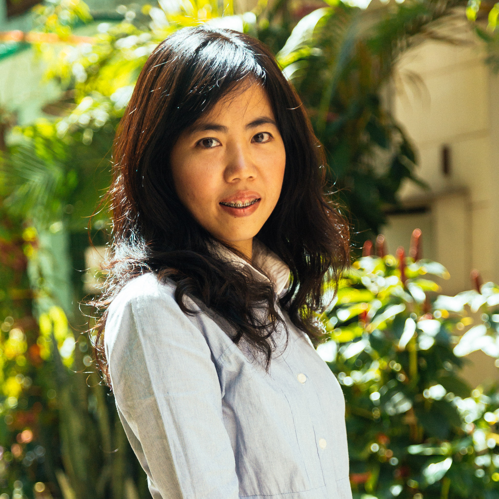 nake-vietnam-girl