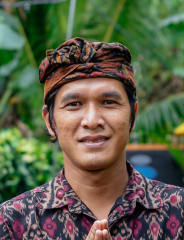 I Gusti Made - local tour guide and trip planner 