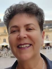 Janaina - Dijon unveiled – explore the city with a passionate guide