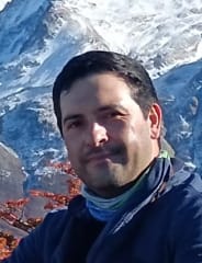 ALVARO - The History & Street Art Enthusiast
