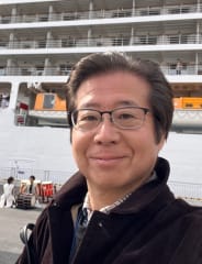 Roy - Smiley Intercultural Communicator 