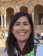 Carolina  - The Iberian Local Guide