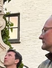 Lavigna - The Taste and Tales of Bruges Storyteller