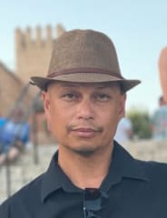 Erik - The Wine & Dine Pro