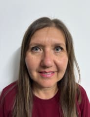 Özlem  - Mrs. Tenedor