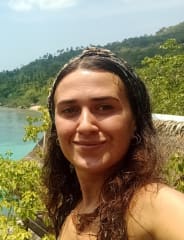 Chiara - The sparkly vibes fellow