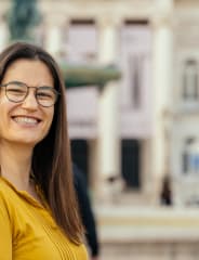 Ana Paula - The Energetic Blogger