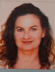Elena - Licensed Tourist Guide of Greece