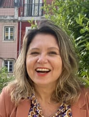 Clarisse - Passionate Local Guide & Storyteller in Portugal