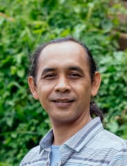 Mangku Komang - The Creative Priest