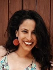 Jelena  - Visual artist in the heart of Lisbon