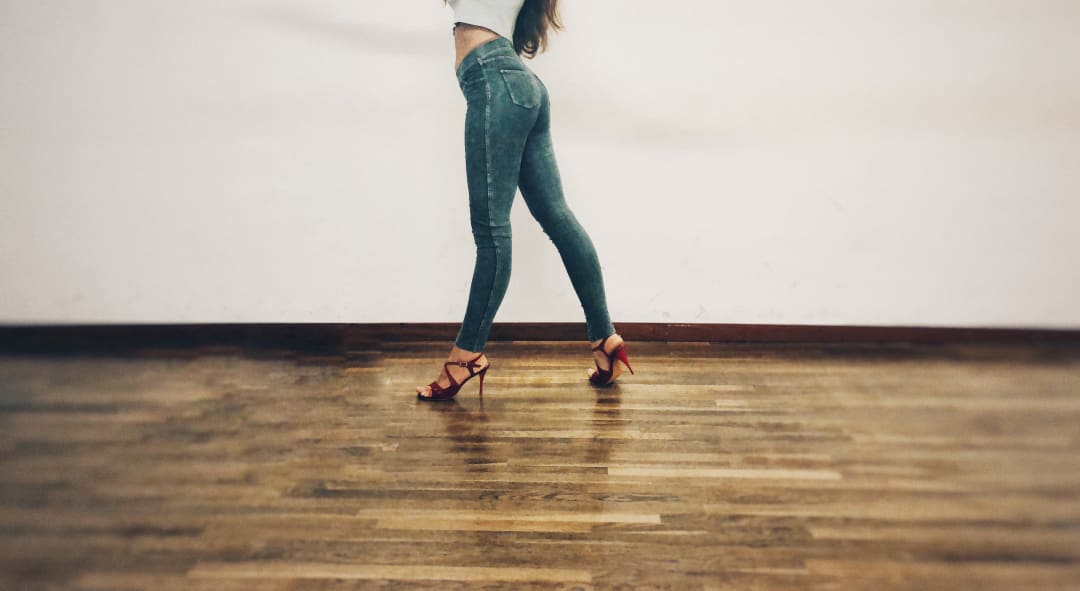 paula tango dancer fan of life