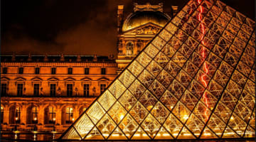 Experience A Magical Evening At The Louvre Museum Paris Withlocals