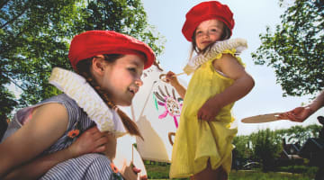Acropolis Painting Class Picnic With Your Family Withlocals