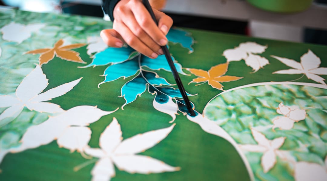 Malaysian Batik Workshop With A Local Artisan Withlocals