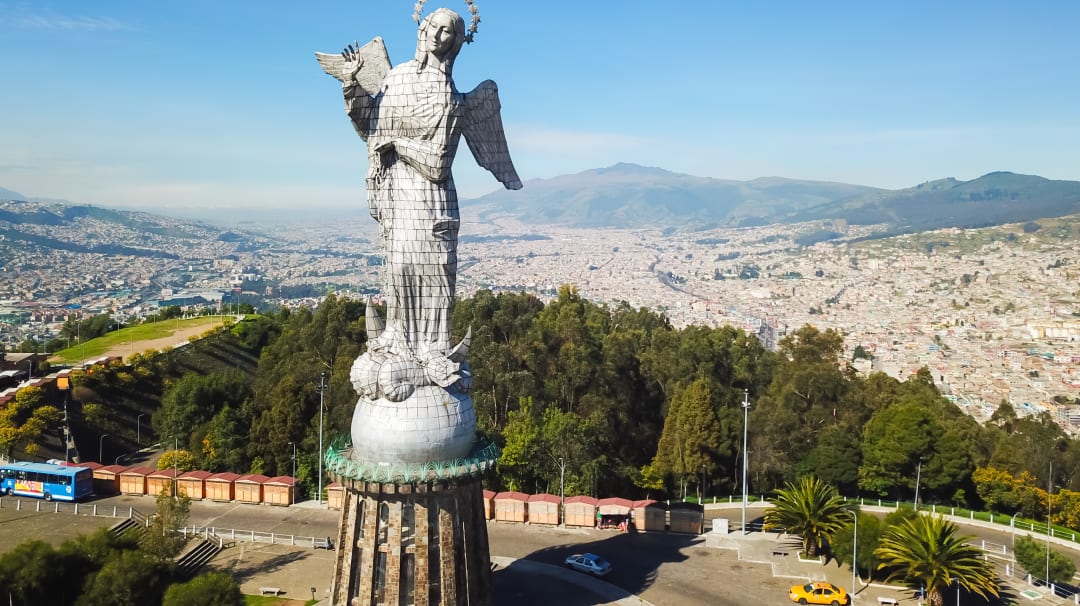 Quito clearance