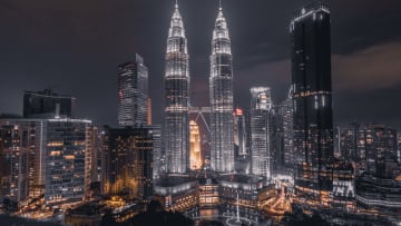 Petronas Towers Tours in Kuala Lumpur