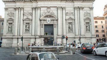 Piazza Trilussa Tours in Rome