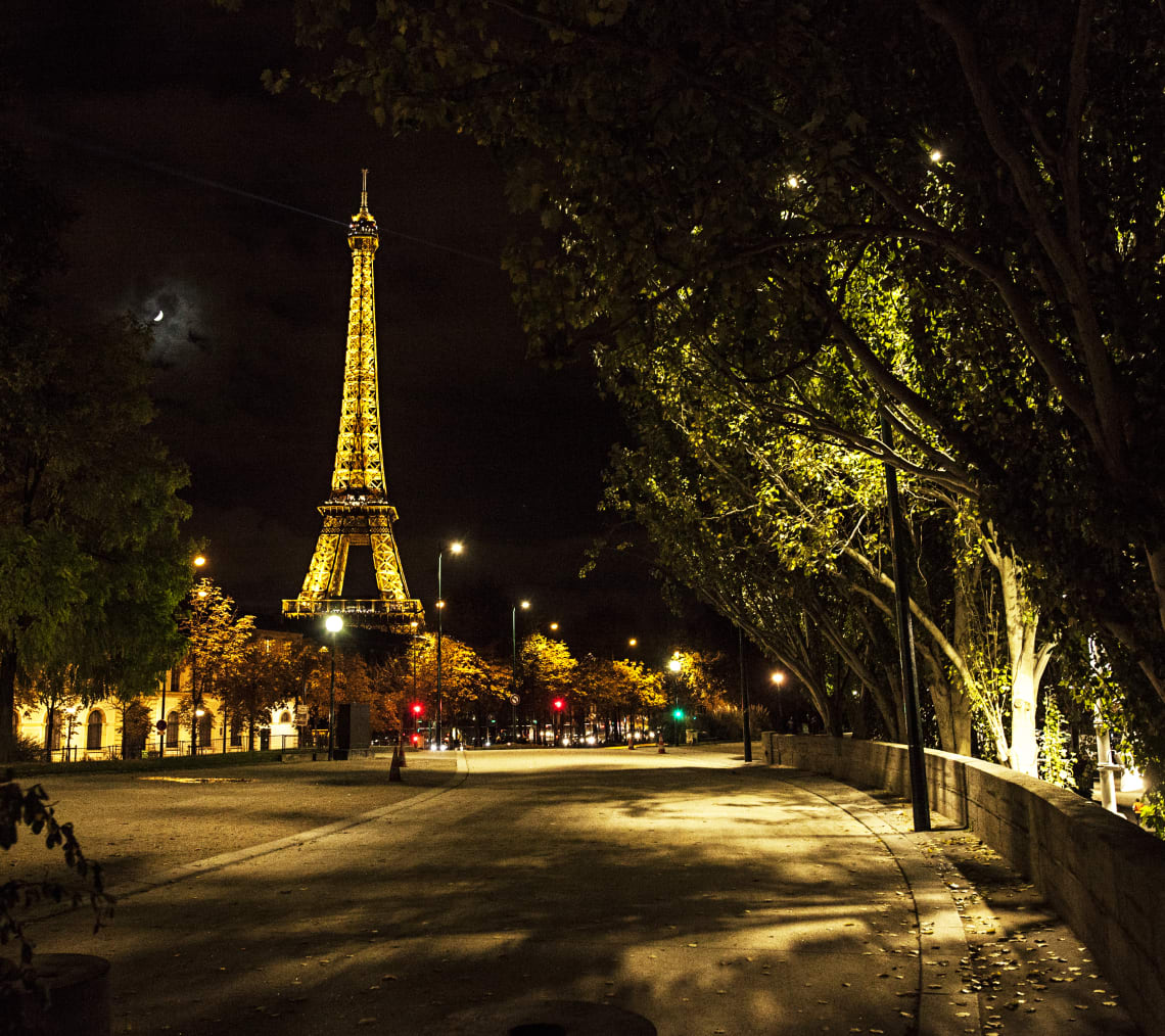 The City Of Lights By Night Private Tour Withlocals