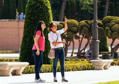 Explore the Reina Sofia Museum with a Local Guide in Madrid - 2d83543c56ef4cc2b1bbcfc476b89522