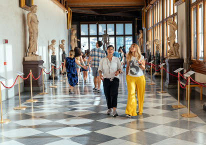 Tour of masterpieces & insights at the Uffizi! in Florence - 383eca733f309d5b95d390cb92a71950