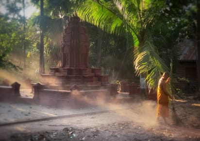 Private Two Days Siem Reap Authentic Tour (Guided Tour + Pickup and Drop Off) in Siem Reap - 3a528f0f991653fac7df2d7794b985a7