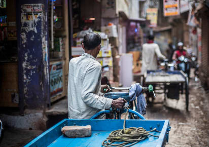 Varanasi's Hidden Alleys Adventure in Varanasi - 42d414f564b9da7740129d996e925824