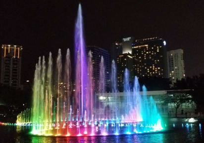KL After Hours: Family Night Tour  in Kuala Lumpur - 4847771d8a3a444e757a60494390448e