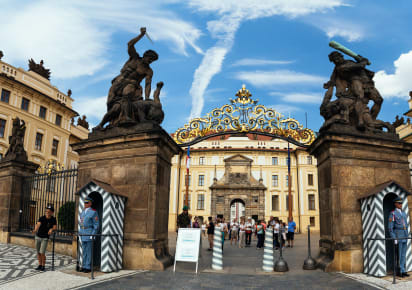 The History of Prague: Prague Castle & Castle District Tour in Prague - 7005391bee2b8ada903e0ba921f102cd
