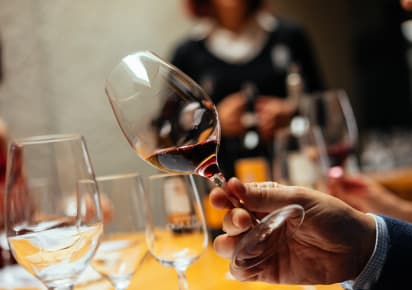 Italian Wine Tasting with Two Local Sommeliers in Milano - 732a59a17c7b36ac790bcc339f860751