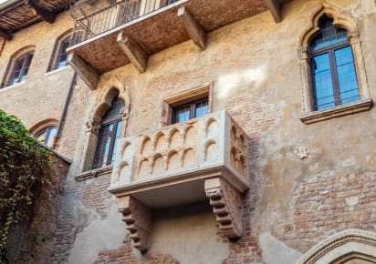 Explore Juliet's House & Surroundings with a Local Guide in Verona - 7b3874cf3d80b40f44b9733cf03b36d6