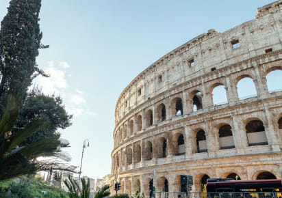 Explore the Colosseum & Surroundings with a Local Guide in Rome - 8b72e0f9de0892453334e19e0c4eb354