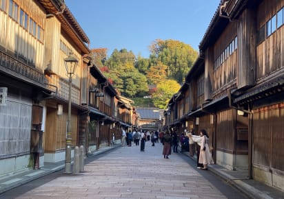 Tailored Journey: A Full-Day Walking Tour in Kanazawa in Kanazawa - 94b5bd75e398e876378759f6cd1fbd87