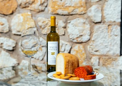 Wine Tasting in Mallorca's Countryside with a Wine Lover in Palma de Mallorca - a578fac0511033bda33118951d6f4037