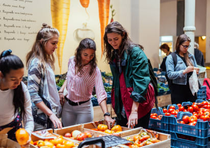Local Market Visit & Vegan Home Cooking with a Vegan Cook! in Brussels - ad9d80c08c6d64debf1a0564ff446913