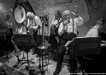 Jazz Night Tour with a Local Singer in Paris - b06905b54865f10486ba6d3a27a3358b
