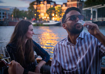 Local Dinner cruise incl. welcomedrink on a Private Boat in Amsterdam - c4848939cabf7cdc7f2acd5c4ad2ebc0