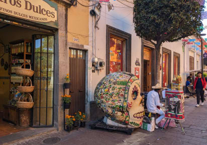 Tlaquepaque by Day: a Magical Town of Art, Shopping and Folclore. in Guadalajara - d72111c7ff6765b35900f1e2df93967c