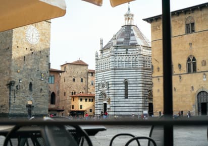 The Picture Perfect Town of Pistoia with a Local in Pistoia - de40b4dc2f58ad17b1ed2bd1845711b3