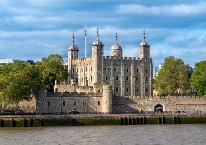 London Through the Ages: A Full-Day Historical Walking Tour in London - AdobeStock_615498946.jpg