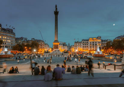 A Magical Evening in London: Pubs, Culture & Stories in London - AdobeStock_385085305.jpg