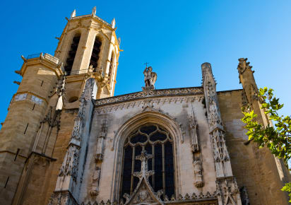 Highlights & Hidden Gems of Aix En Provence in Aix En Provence - AdobeStock_466966498.jpg