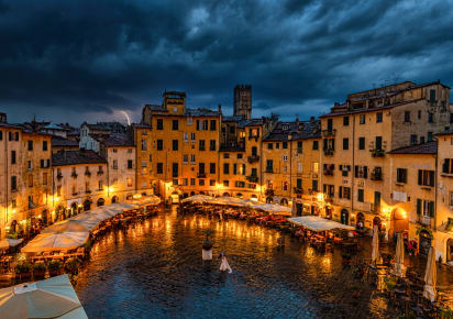 A Magical Evening in Lucca: City Tour in Lucca - AdobeStock_283986074.jpg