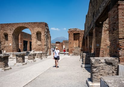 Pompeii & the National Archaeological Museum in Naples - AdobeStock_515733643.jpg