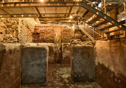 Rome’s Hidden Depths: Crypts and Catacombs Underground Tour in Rome - Rome_Underground_tour6.jpg