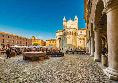 Withlocals Your Way! Bologna Day Trip Outside the City in Bologna - AdobeStock_142168938.jpg