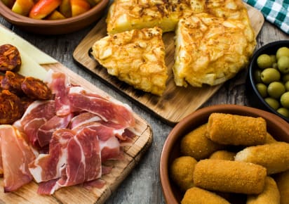 Culinary Kickstart Tour: Tapas in Seville in Seville - AdobeStock_159627449.jpg
